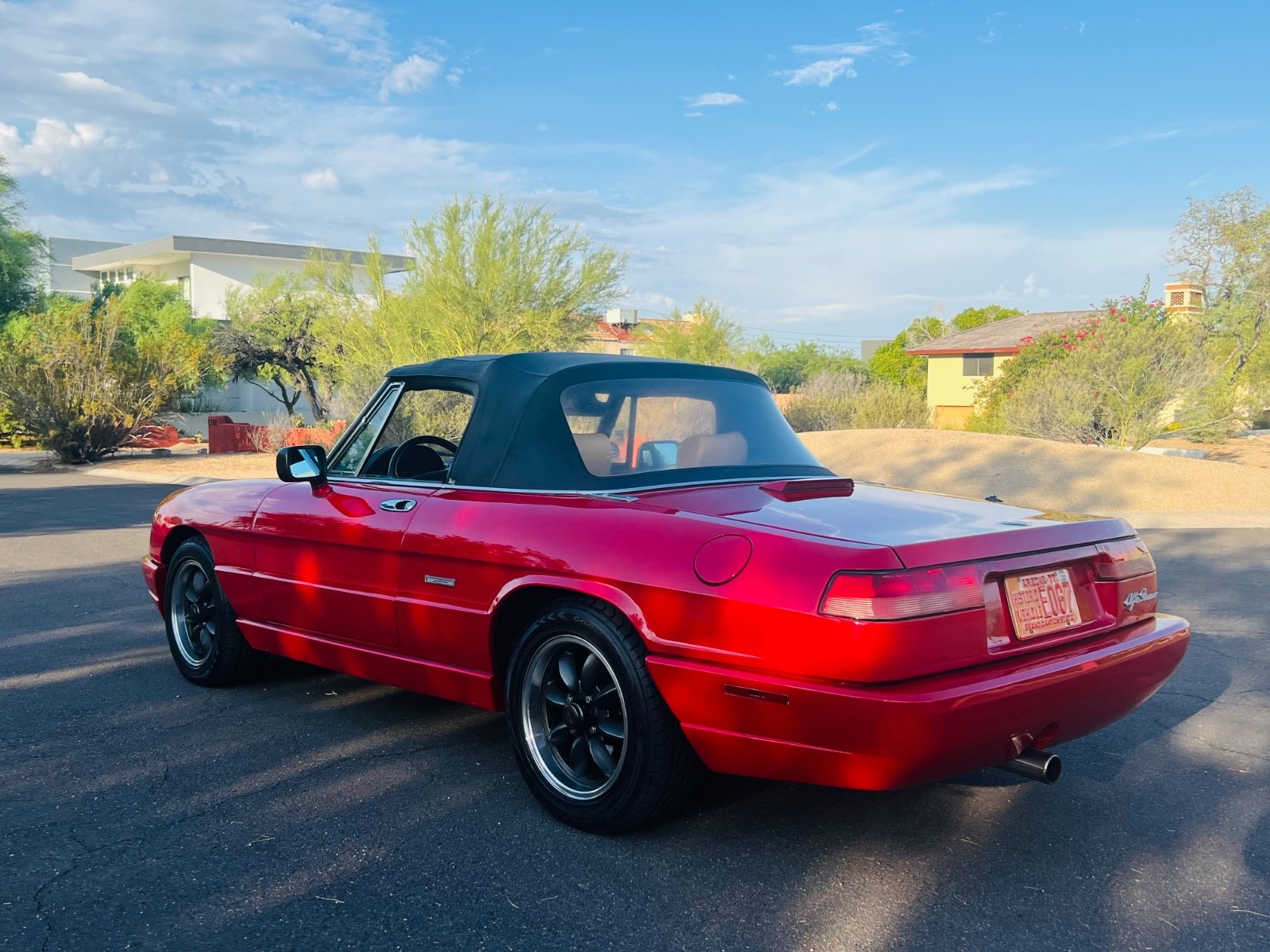 Alfa-Romeo-Spider-1991-Convertible-16
