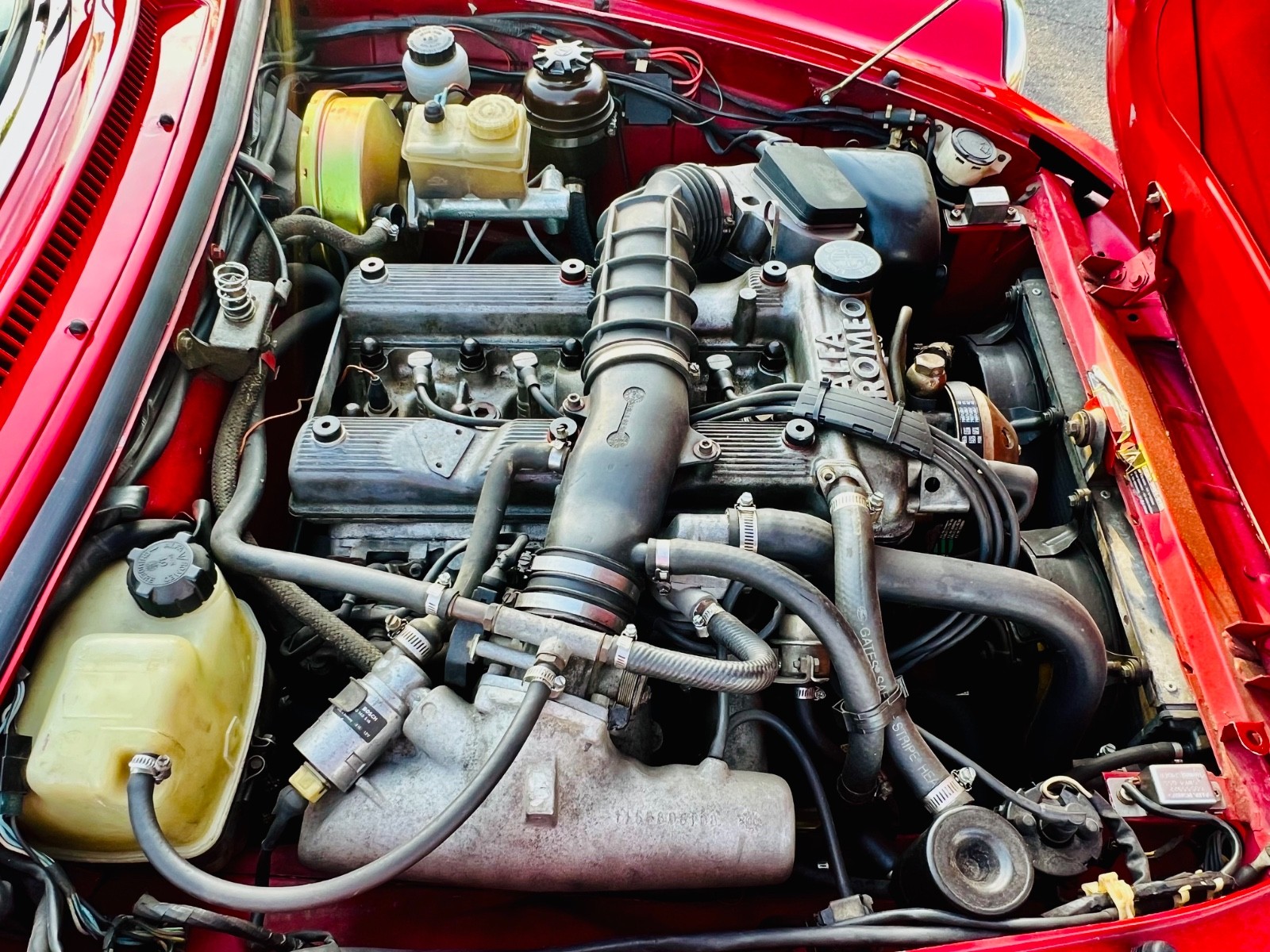 Alfa-Romeo-Spider-1991-Convertible-25