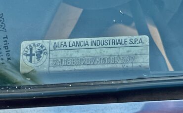 Alfa-Romeo-Spider-1991-Convertible-29