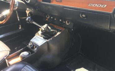 Alfa-romeo-2000-gt-veloce-1974-Grey-Black-14