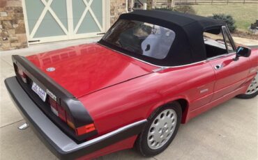 Alfa-romeo-2000-spider-veloce-1986-Red-BlackRed-11