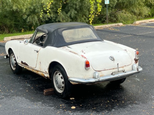 Alfa-romeo-Giulietta-1961-White-Black-2
