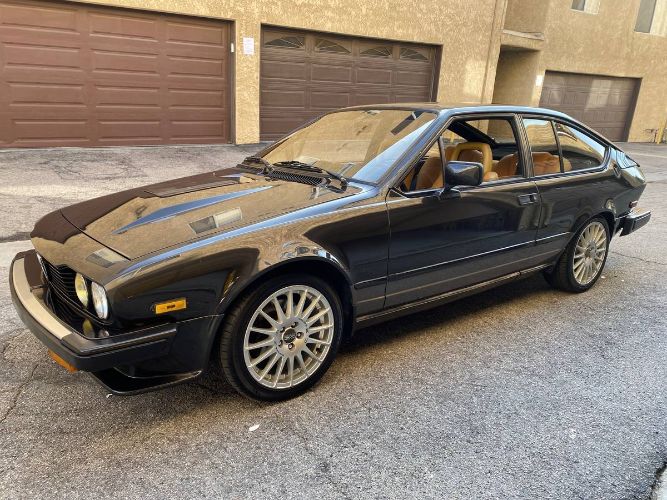 Alfa-romeo-Gtv6-1984-Black-1