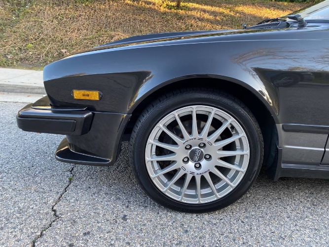 Alfa-romeo-Gtv6-1984-Black-10
