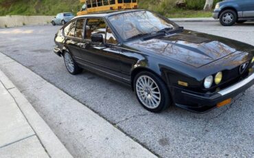 Alfa-romeo-Gtv6-1984-Black-17
