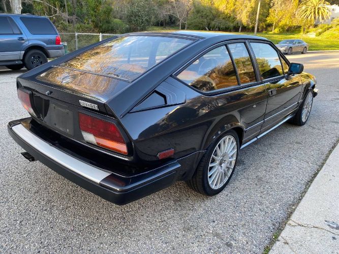 Alfa-romeo-Gtv6-1984-Black-22