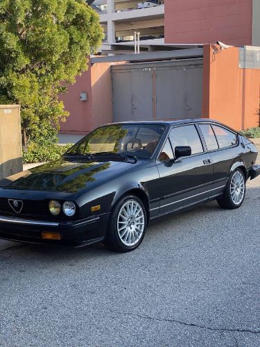 Alfa-romeo-Gtv6-1984-Black-23