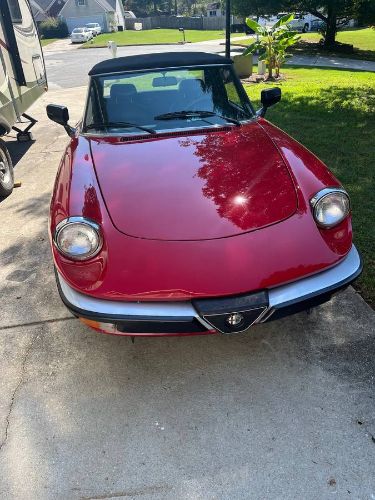 Alfa-romeo-Spider-1986-Red-4