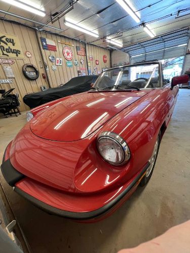 Alfa-romeo-Spider-1988-Red-17