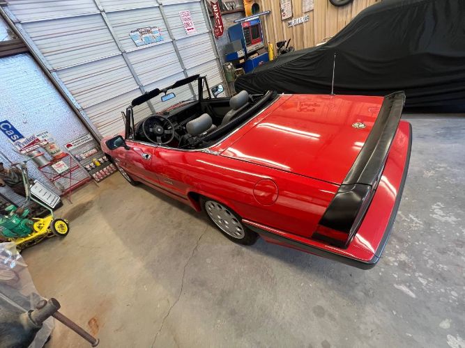 Alfa-romeo-Spider-1988-Red-20