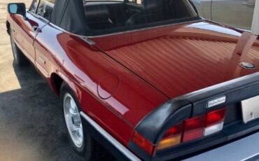 Alfa-romeo-Spider-1988-Red-Black-3