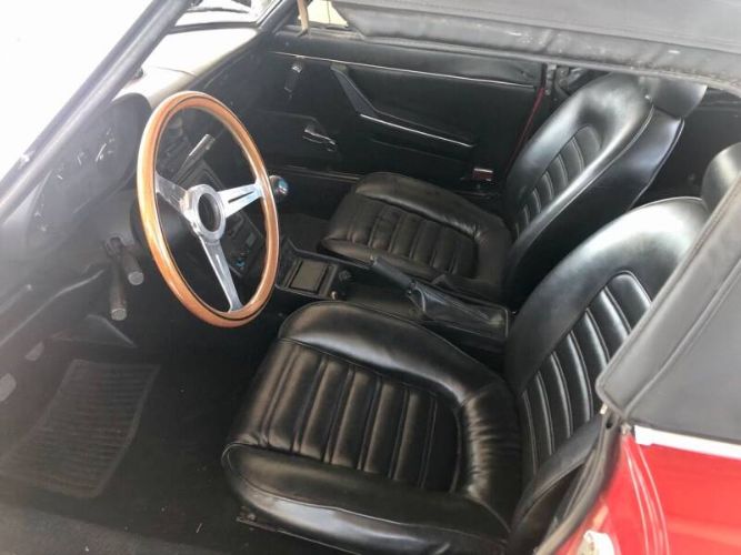 Alfa-romeo-Spider-1988-Red-Black-8