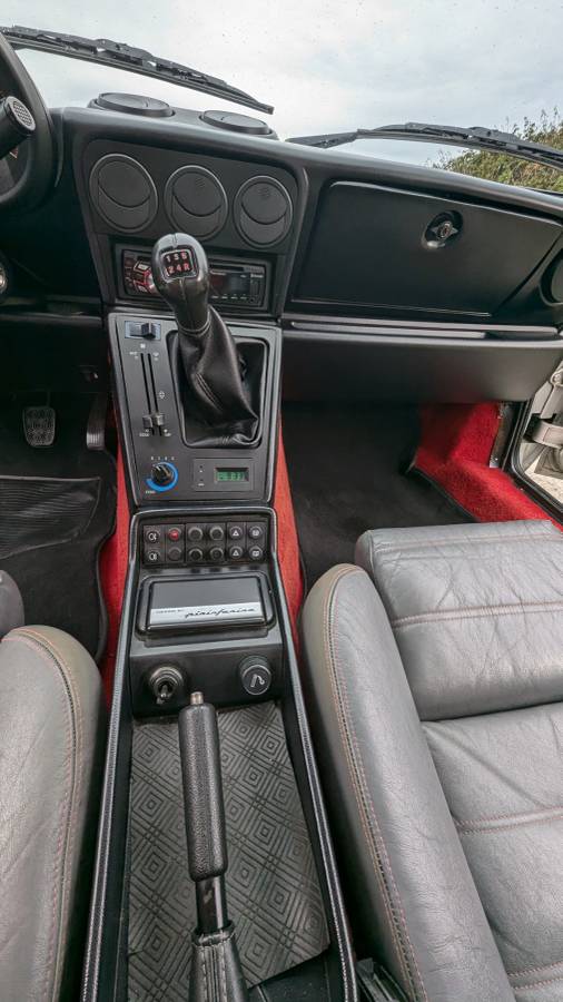 Alfa-romeo-quadrifoglio-series-3-1989-silver-10