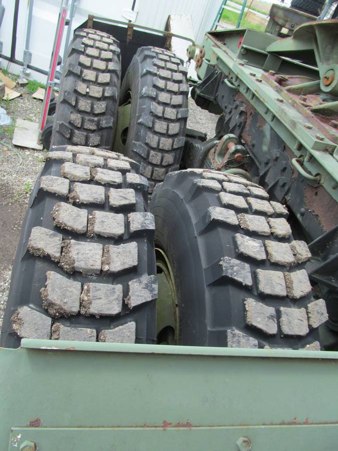 Am-general-diesel-1971-green-4