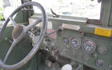 Am-general-diesel-1971-green-6