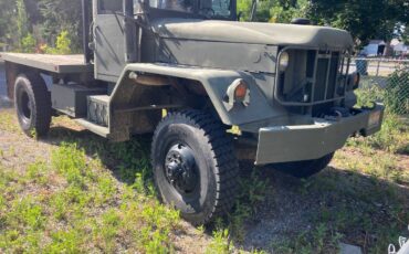 Am-general-diesel-1972-green-2