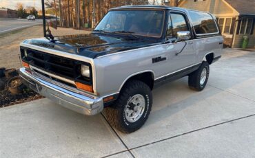 Amc-Harger-1985-Black-Silver-Burgundy-5