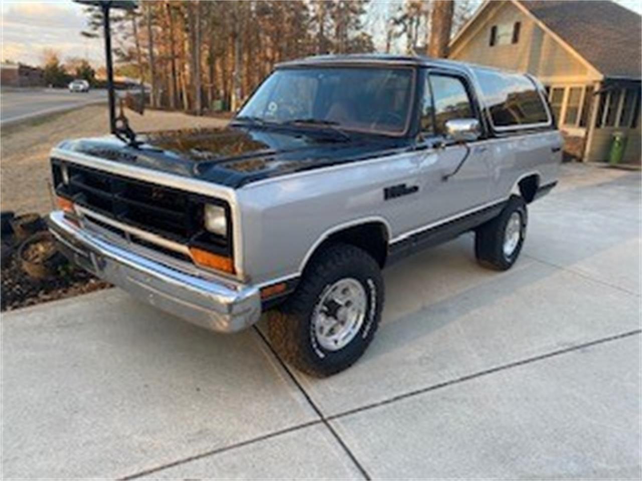 Amc-Harger-1985-Black-Silver-Burgundy