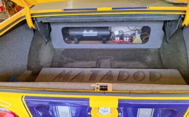 Amc-Matador-1974-Yellow-Grey-3