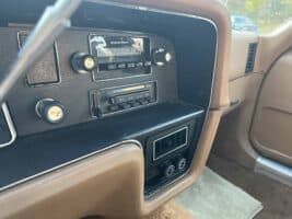 American-motors-Pacer-1975-7