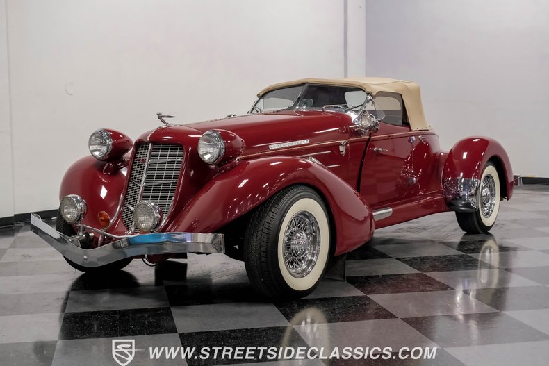 Auburn-Boattail-1976-Burgundy-Tan-14