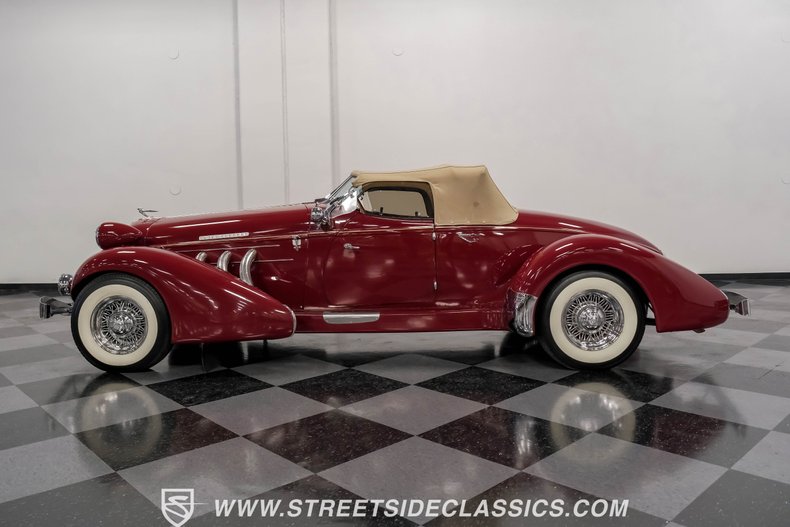 Auburn-Boattail-1976-Burgundy-Tan-15