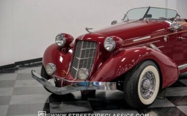 Auburn-Boattail-1976-Burgundy-Tan-18