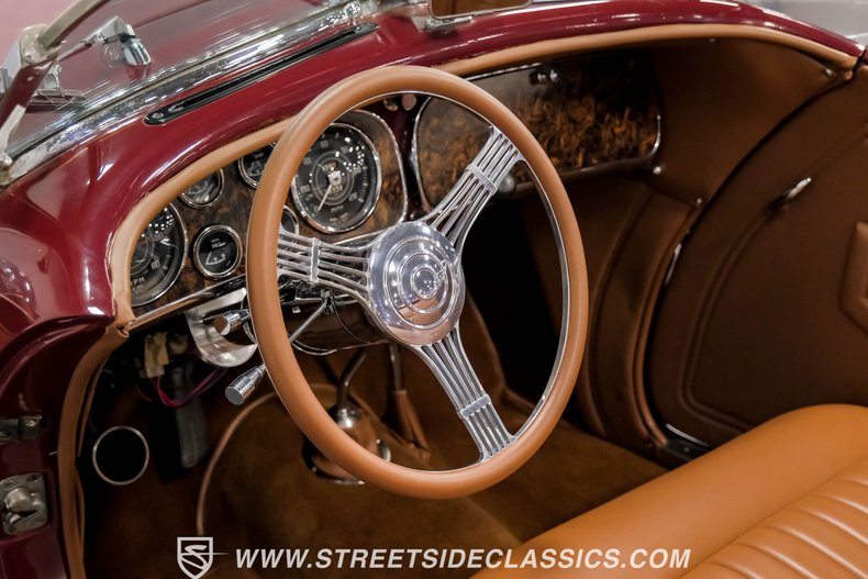 Auburn-Boattail-1976-Burgundy-Tan-47