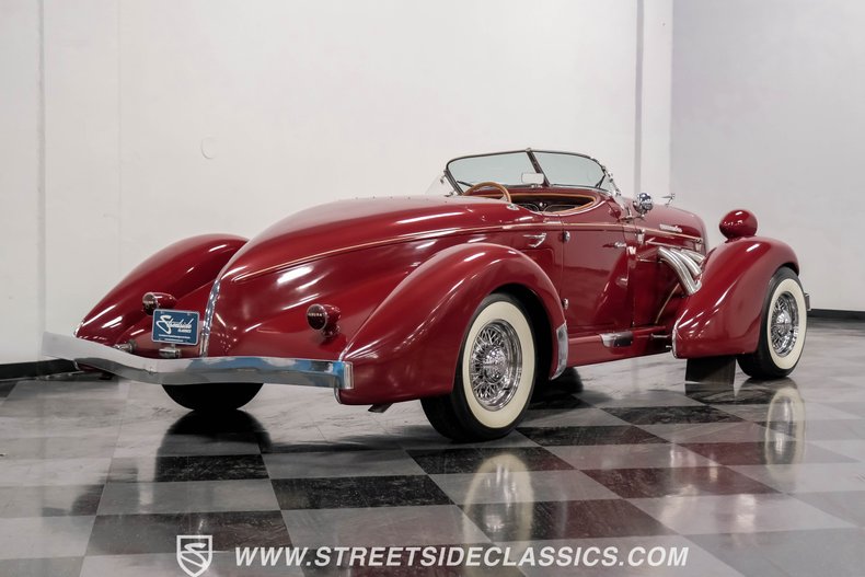 Auburn-Boattail-1976-Burgundy-Tan-8