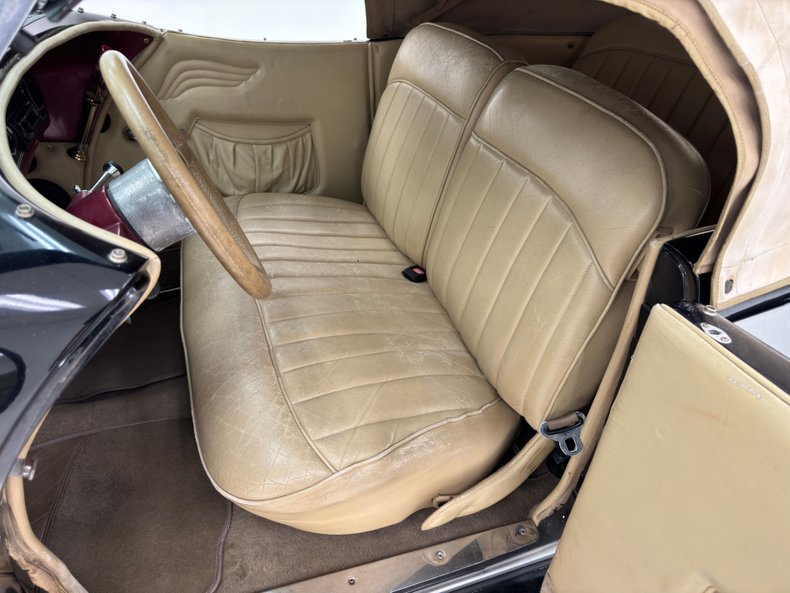 Auburn-Other-1935-Black-Beige-32