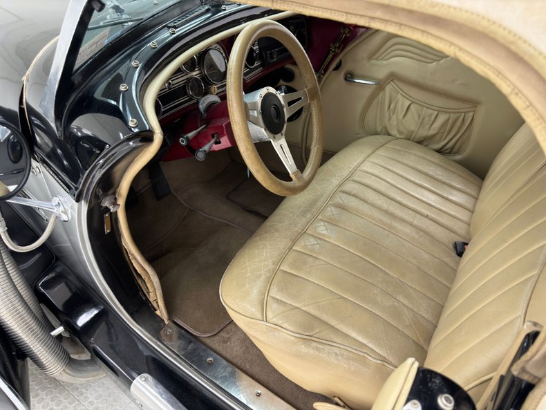 Auburn-Other-1935-Black-Beige-33