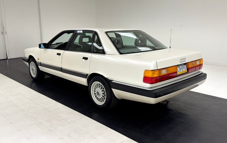 Audi-200-quattro-1991-Pearlescent-White-Gray-1
