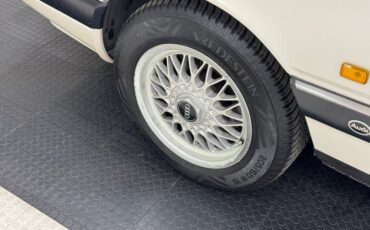 Audi-200-quattro-1991-Pearlescent-White-Gray-10