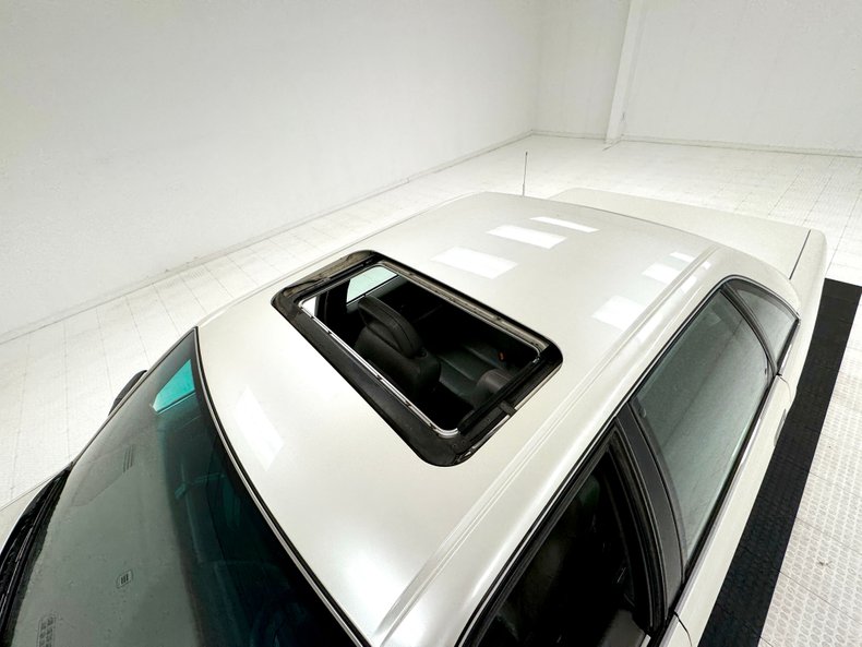 Audi-200-quattro-1991-Pearlescent-White-Gray-12