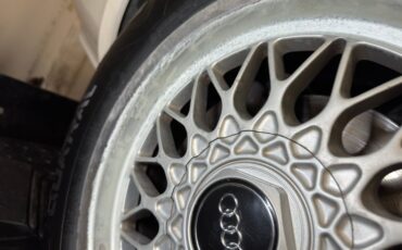Audi-200-quattro-1991-Pearlescent-White-Gray-24