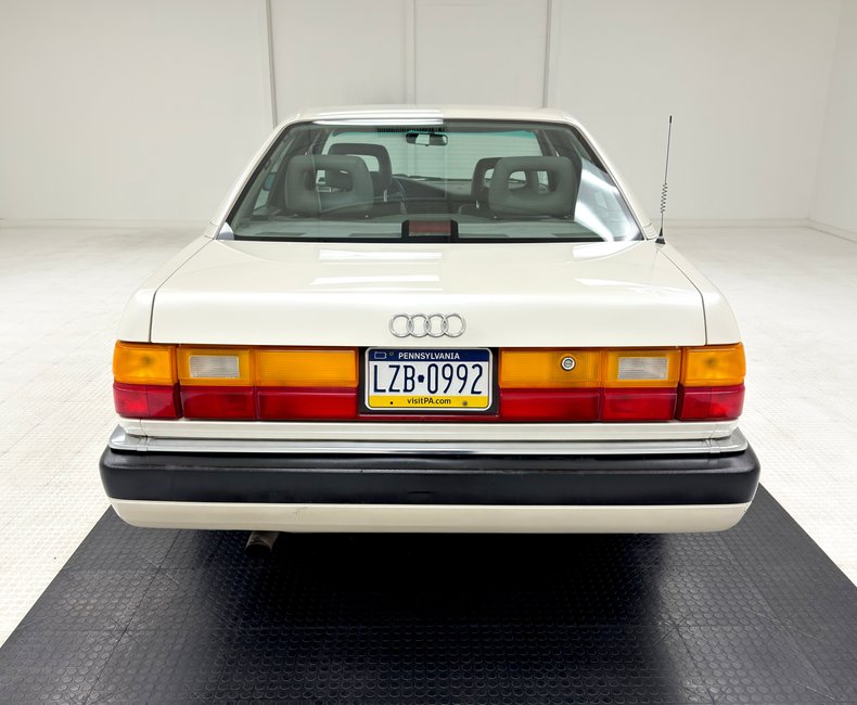 Audi-200-quattro-1991-Pearlescent-White-Gray-3