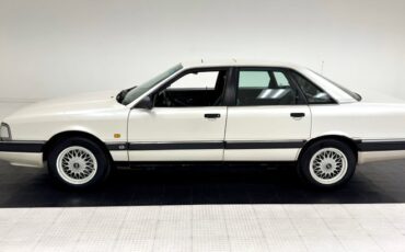 Audi-200-quattro-1991-Pearlescent-White-Gray