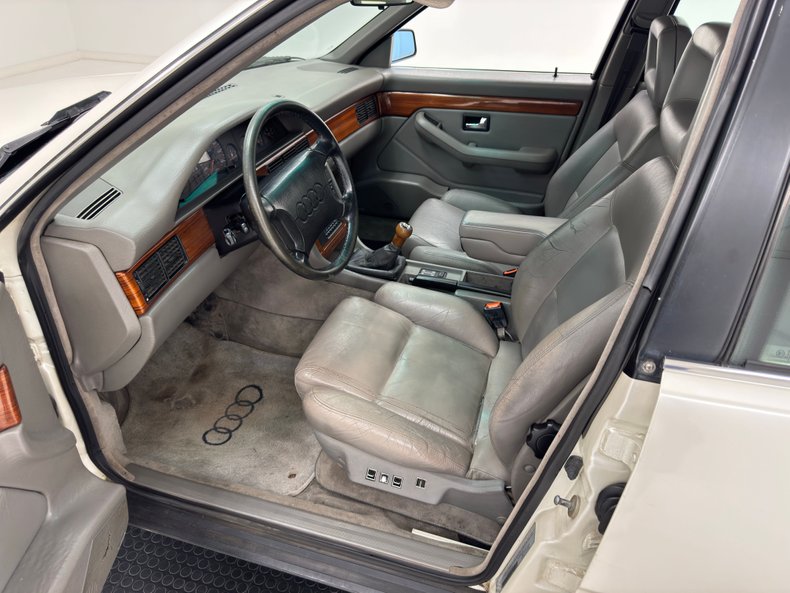 Audi-200-quattro-1991-Pearlescent-White-Gray-39