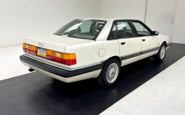 Audi-200-quattro-1991-Pearlescent-White-Gray-4