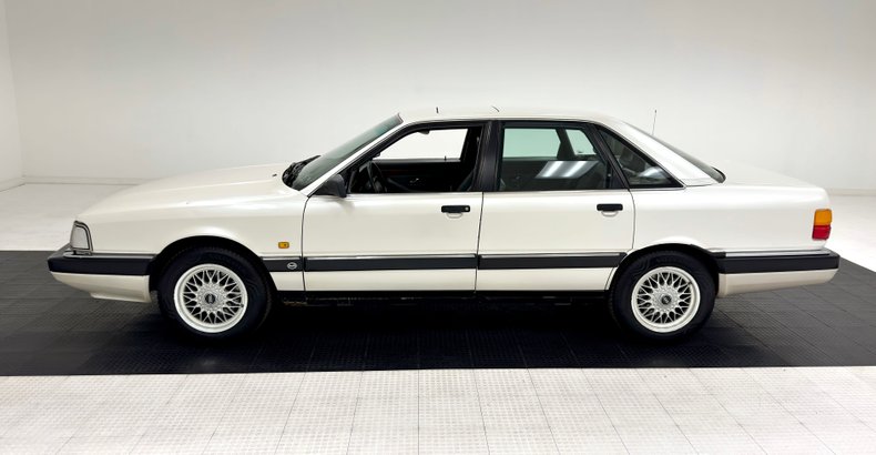 Audi-200-quattro-1991-Pearlescent-White-Gray