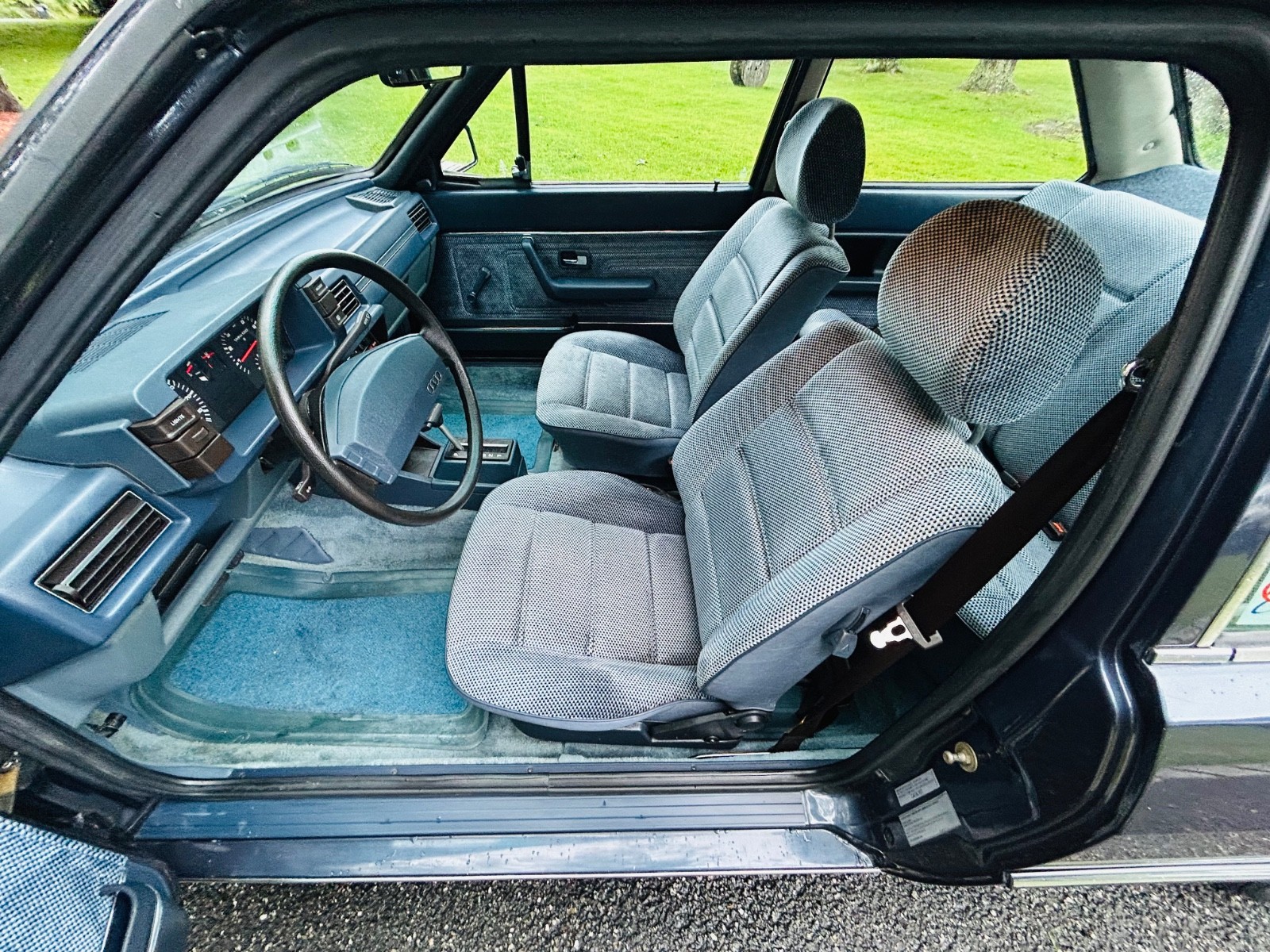 Audi-80-1980-Coupe-36
