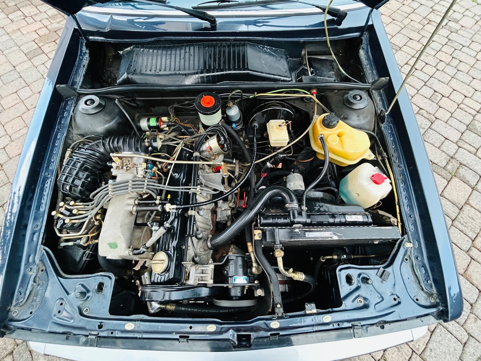 Audi-80-1980-Coupe-38