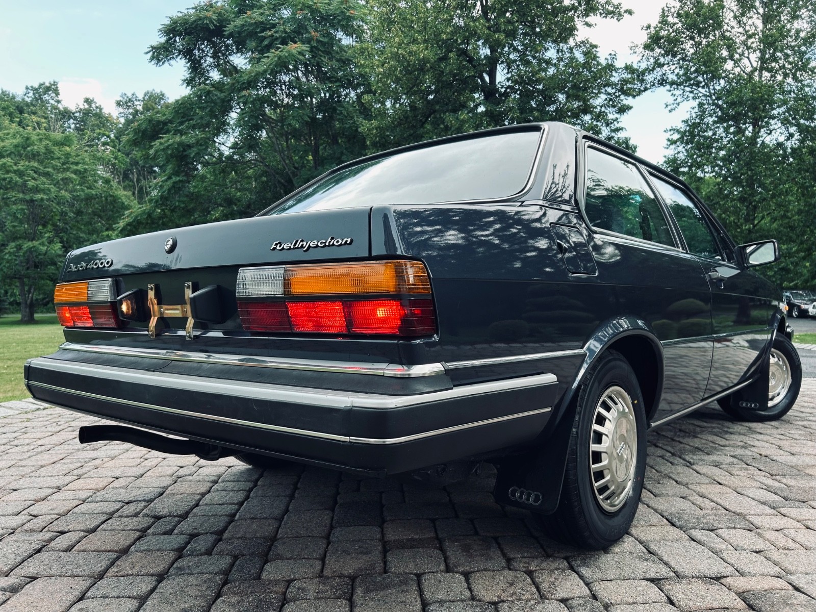 Audi-80-1980-Coupe-4