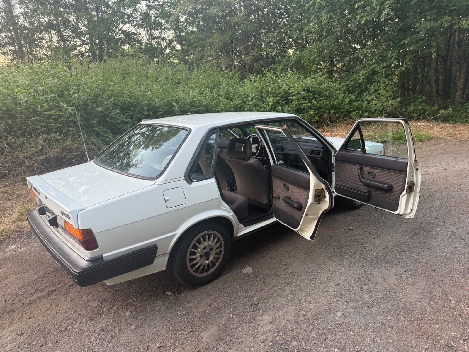 Audi-80-1984-Sedan-19