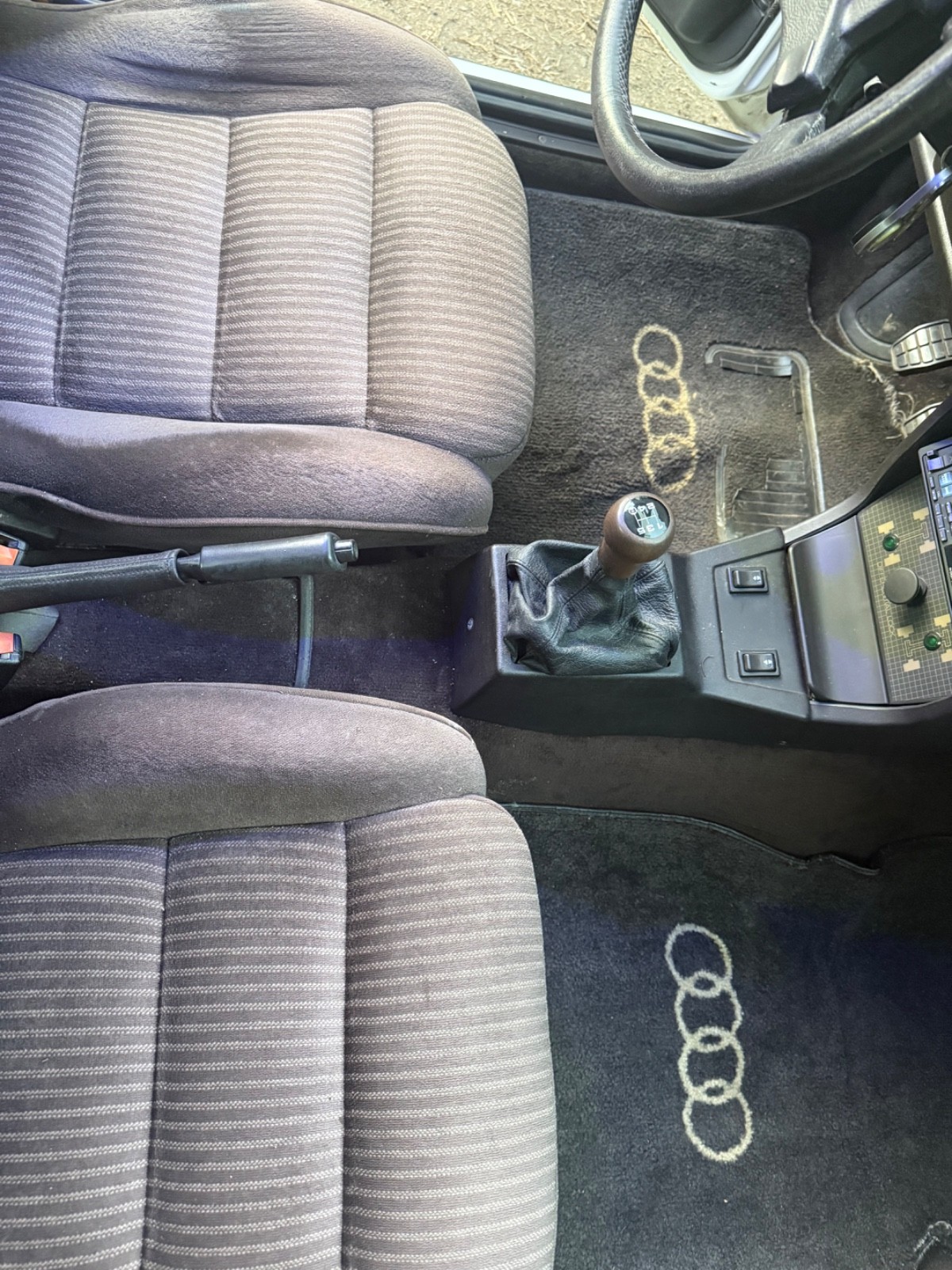 Audi-80-1984-Sedan-23