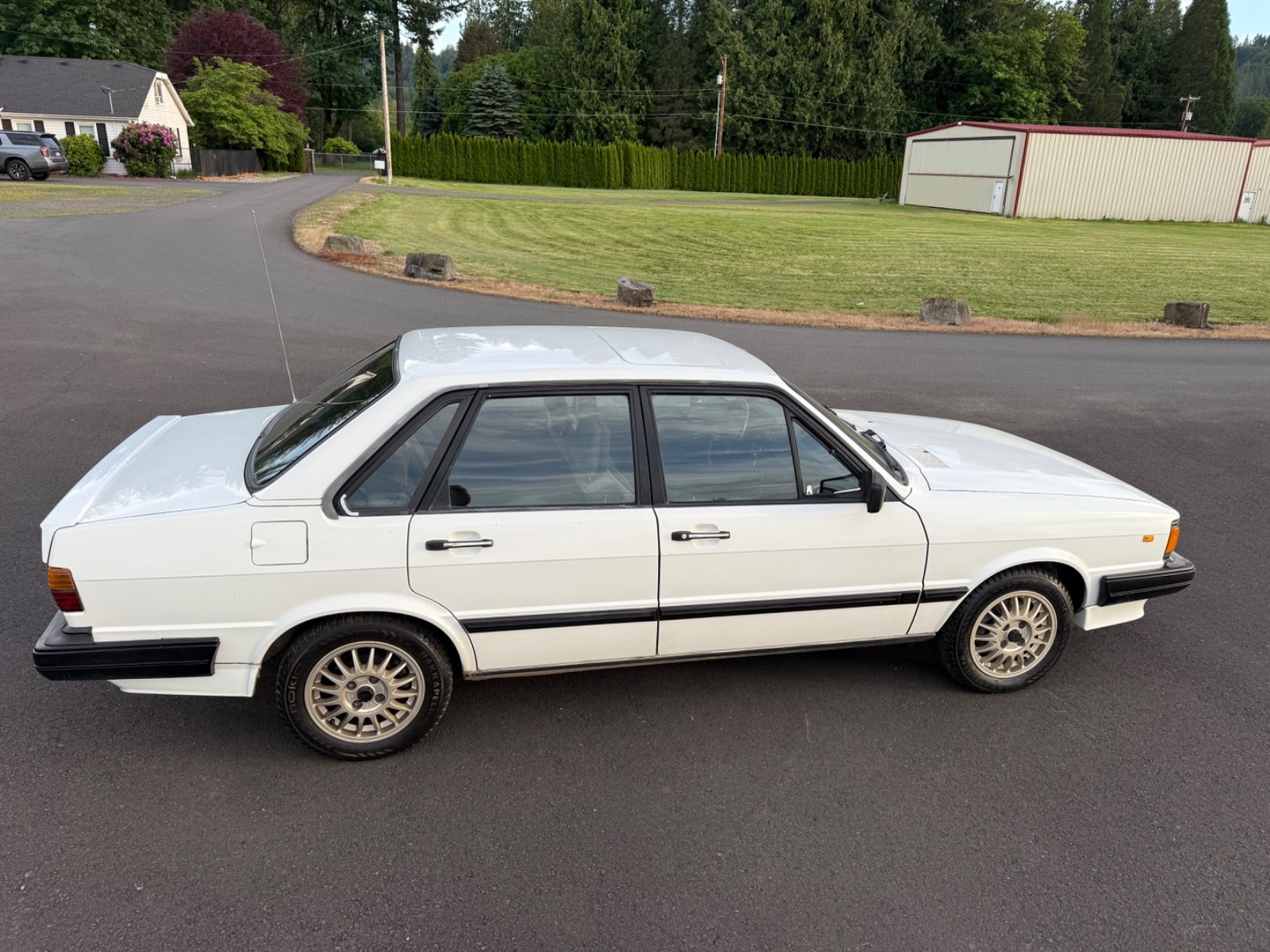 Audi-80-1984-Sedan-3