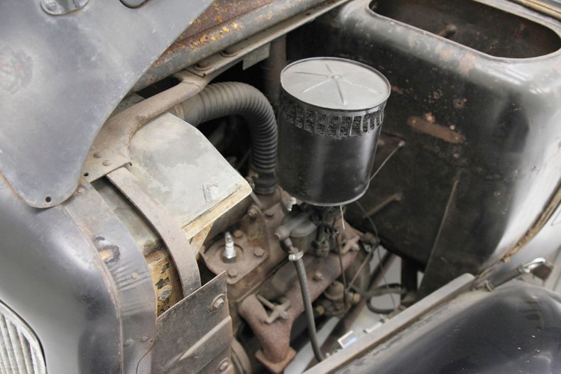 Austin-A125-1937-Black-Chocolate-21
