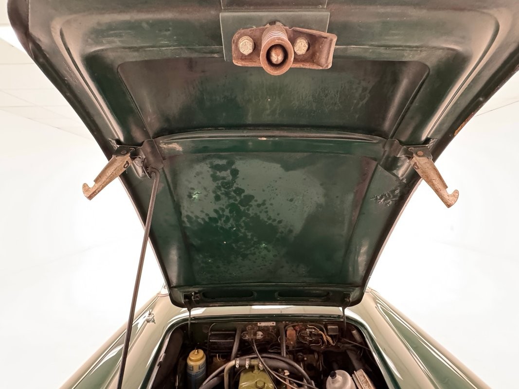 Austin-Healey-3000-1967-Roadster-23