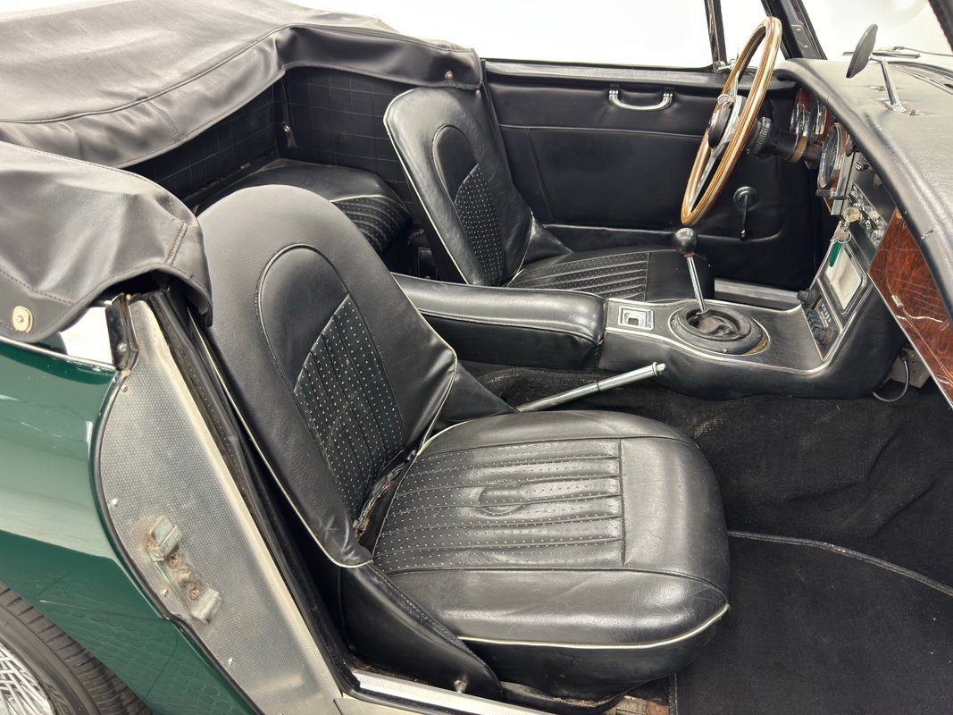 Austin-Healey-3000-1967-Roadster-36