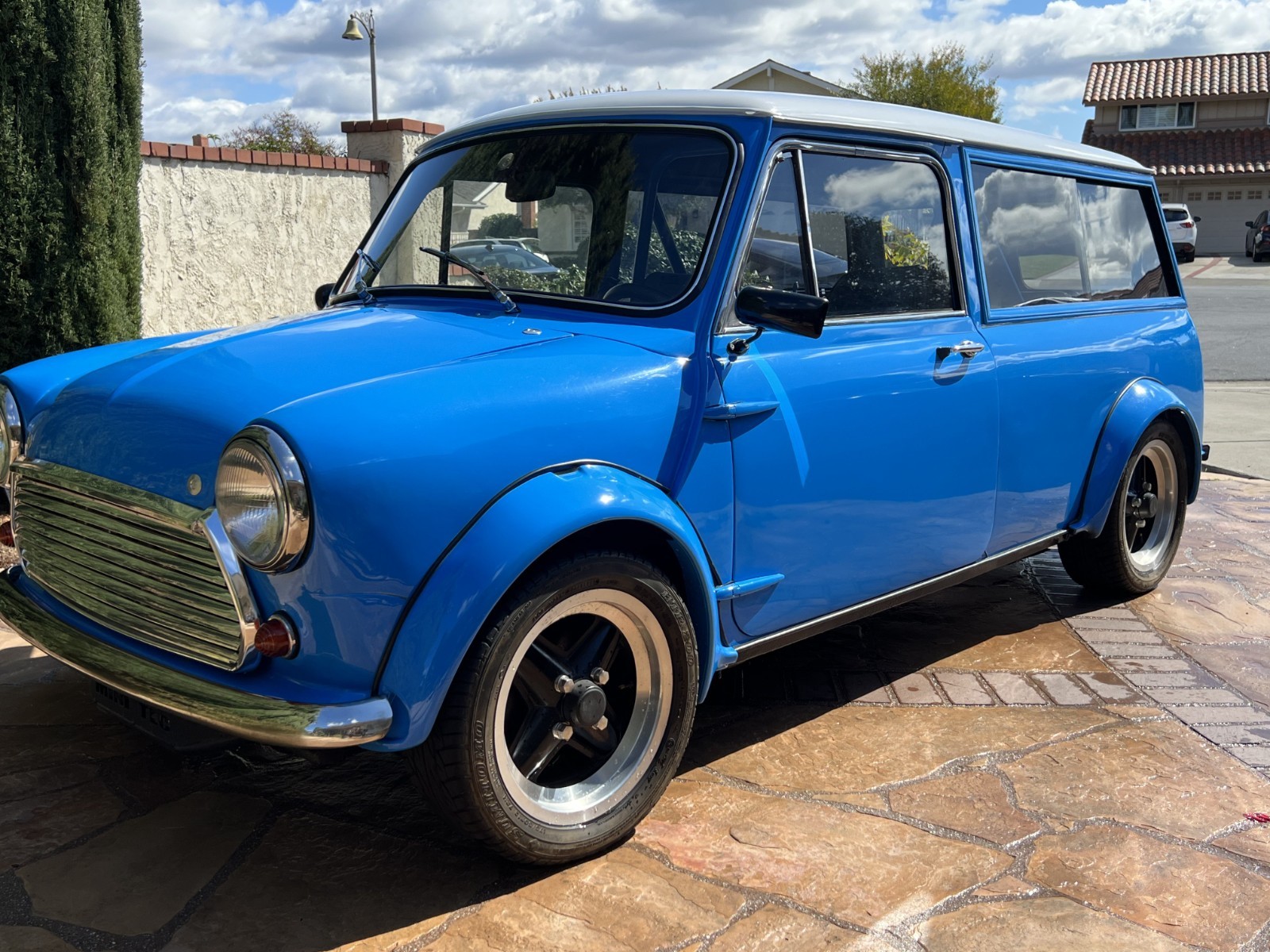 Austin-Mini-1971-Van-1